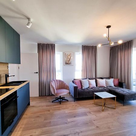 Visit Baltic - Sun Towers -2 Sypialnie - Parking Inklusive Apartment Świnoujście Екстериор снимка