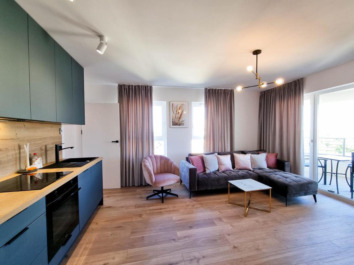 Visit Baltic - Sun Towers -2 Sypialnie - Parking Inklusive Apartment Świnoujście Екстериор снимка