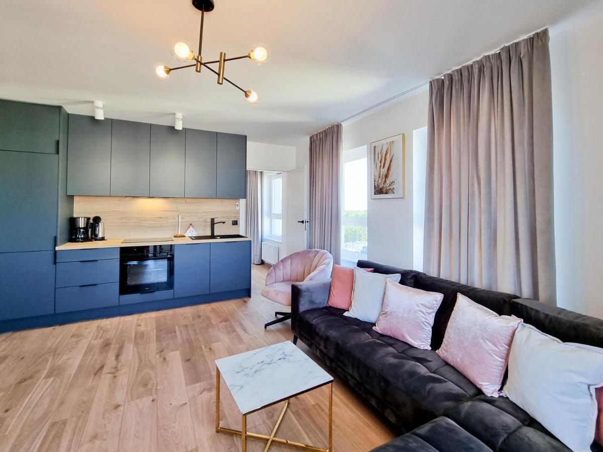 Visit Baltic - Sun Towers -2 Sypialnie - Parking Inklusive Apartment Świnoujście Екстериор снимка