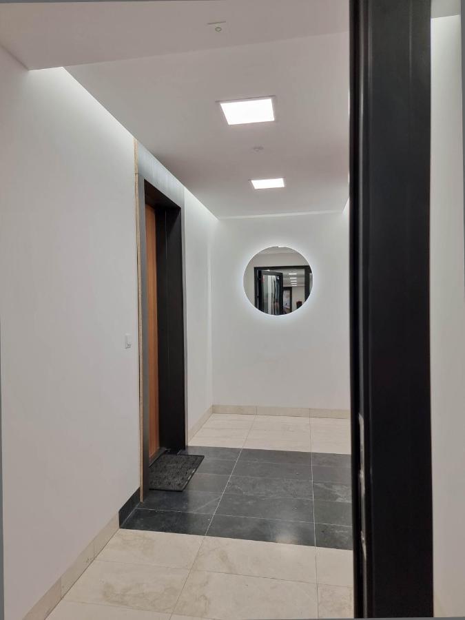 Visit Baltic - Sun Towers -2 Sypialnie - Parking Inklusive Apartment Świnoujście Екстериор снимка