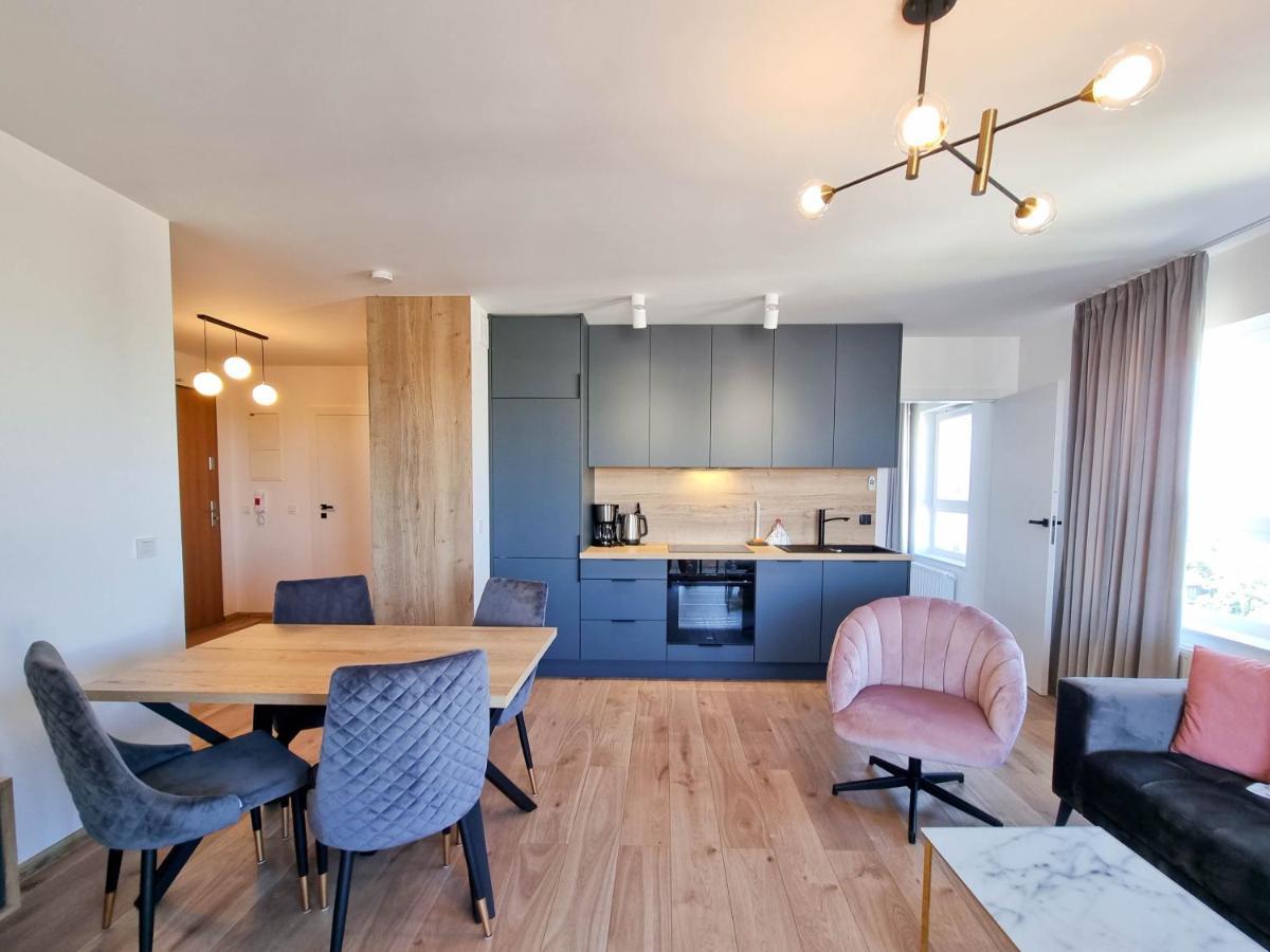Visit Baltic - Sun Towers -2 Sypialnie - Parking Inklusive Apartment Świnoujście Екстериор снимка